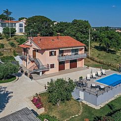 Vakantiehuis Legović
