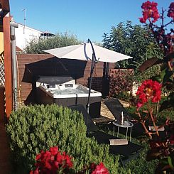 Vakantiehuis Haus Mirelia für zwei Personen mit Garten