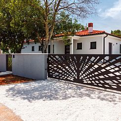 Vakantiehuis Moderne Villa bei Barban