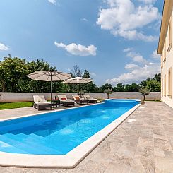Vakantiehuis "Jakov"