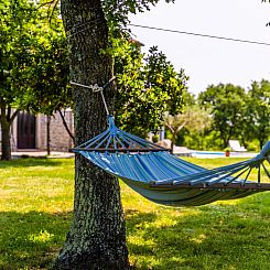 Vakantiehuis Schönes Haus mit großer grüner Umgebung, Poo
