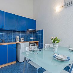 Appartement Appartement in Funtana mit Grill