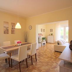 Appartement Tino mit Garten in Strandnähe