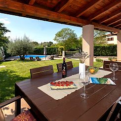 Vakantiehuis Ferienvilla "Nina" mit eigenem Pool