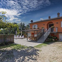 Appartement Haus Orange - Familienfreundliche Lage mit Pool