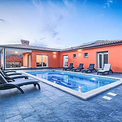 Vakantiehuis Haus Stella in Kapelica, Istrien mit privatem P