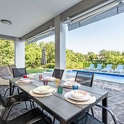 Vakantiehuis mit eigenem Pool