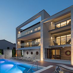 Vakantiehuis Vlastelini II