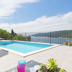 Vakantiehuis 'Persic' mit privatem Pool