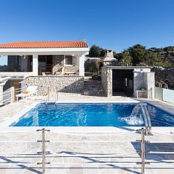 Vakantiehuis in Sevid mit Gemeinsamer Terrasse und Meerblick