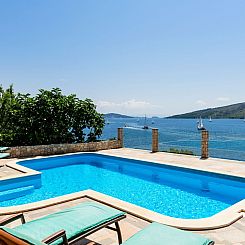Vakantiehuis Seaside Villa Lara mit beheiztem Swimmingpool