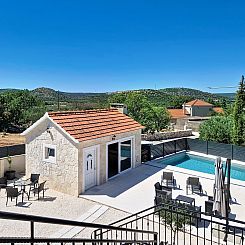 Vakantiehuis Hütte mit Garten, Grill und Terrasse