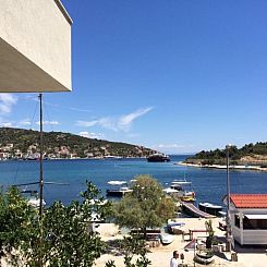 Appartement Idyllische, moderne Ferienwohnung direkt am Meer