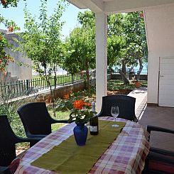 Appartement in Poljica mit privatem Parkplatz