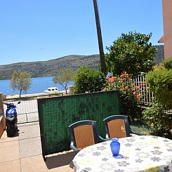 Appartement Wohnung in Poljica mit Garten und Terrasse