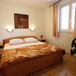 Appartement Ivana mitten im Blumengarten