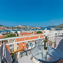Appartement Apartment nahe Hafen mit Meerblick