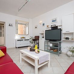 Vakantiehuis Großes Ferienhaus mit Terrasse und Garten