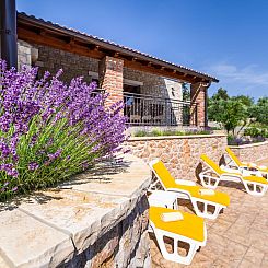 Vakantiehuis Ferienvilla Roko mit beheiztem Pool