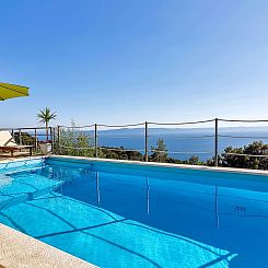 Vakantiehuis Renoviertes Ferienhaus in Tučepi mit Privatem 