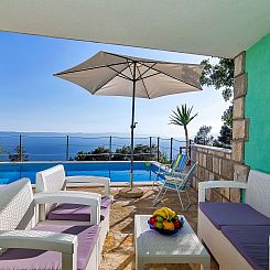 Vakantiehuis Renoviertes Ferienhaus in Tučepi mit Privatem 