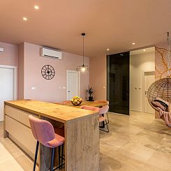 Appartement Luxus-Apartment mit Whirlpool