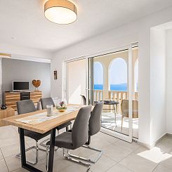 Appartement Moderne, helle Ferienwohnung mit Meerblick