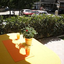 Appartement Moderne Ferienwohnung in Omiš mit Terrasse und 