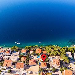 Vakantiehuis Haus in Stanići mit grünem Garten