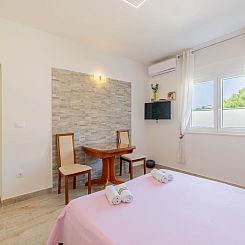Appartement Komfortable Ferienunterkunft -A2 "Olivenbaum"