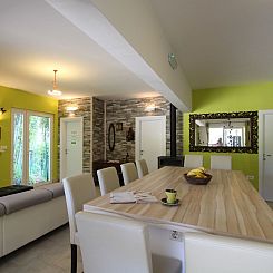 Vakantiehuis Komfortables Haus in Selca mit privatem Parkpla