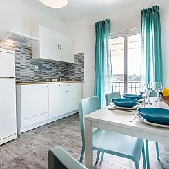 Appartement Wohnung "Mama Roza" mit Blick auf das Wasser