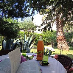 Appartement Große Ferienwohnung in Pag mit Privater Terrass