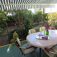 Appartement Große Ferienwohnung in Pag mit Privater Terrass