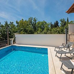 Vakantiehuis Rustikale Ferienvilla Pomalo