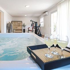 Vakantiehuis Seaview Villa Grota with swimming pool