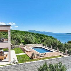 Vakantiehuis Seaview Villa Grota with swimming pool