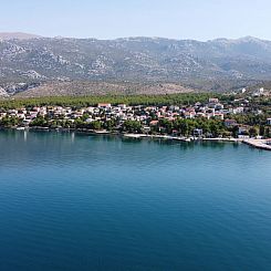 Vakantiehuis Seaview Villa Deep Green with pool