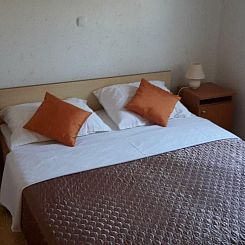Appartement für vier Personen mit Terrasse