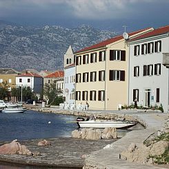 Appartement mit Meerblick in Vinjerac