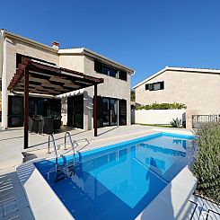 Vakantiehuis Mediterrane Villa, Pool, Panoramablick aufs Mee
