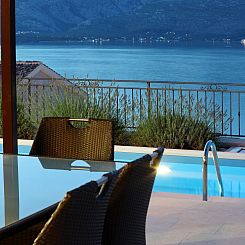 Vakantiehuis Mediterrane Villa, Pool, Panoramablick aufs Mee