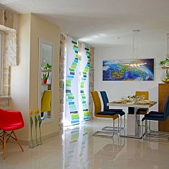 Appartement in Bol mit privatem Parkplatz