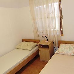 Appartement in Ivan Dolac mit Terrasse