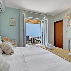 Appartement Tolle Wohnung in Drašnice mit Schönem Garten