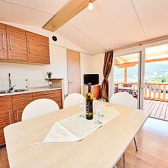 Vakantiehuis Galešnica Sea View