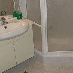 Vakantiehuis Erdgeschoss Doppelbettzimmer 25m² mit geräumi