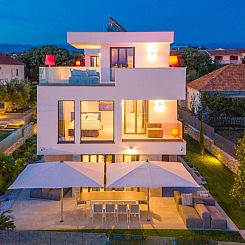 Vakantiehuis Four Seasons Vrsi