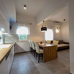 Appartement mit Terrasse