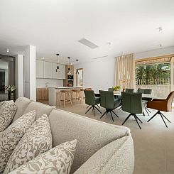 Vakantiehuis Neue Villa Adore